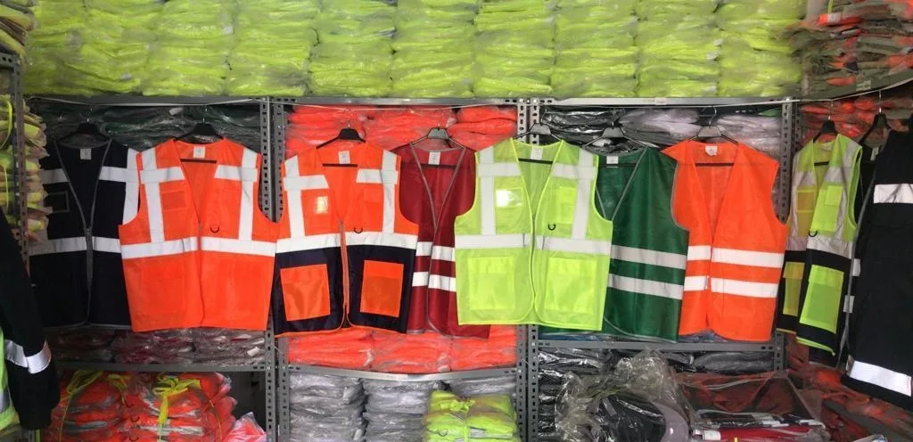 Manisa Çok Cepli Yelek